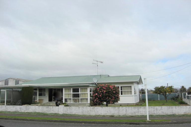 Photo of property in 23 Exeter Street, Levin, 5510