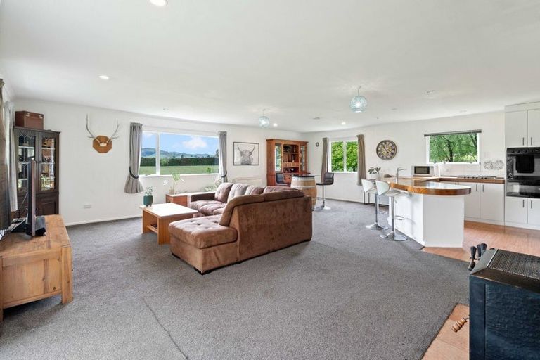 Photo of property in 10 Singleton Street, Waikari, 7420