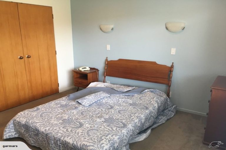 Photo of property in 38a Glenfern Road, Mellons Bay, Auckland, 2014