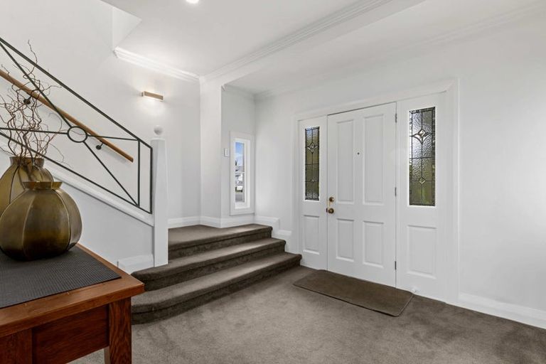 Photo of property in 1/41 East Coast Road, Milford, Auckland, 0620