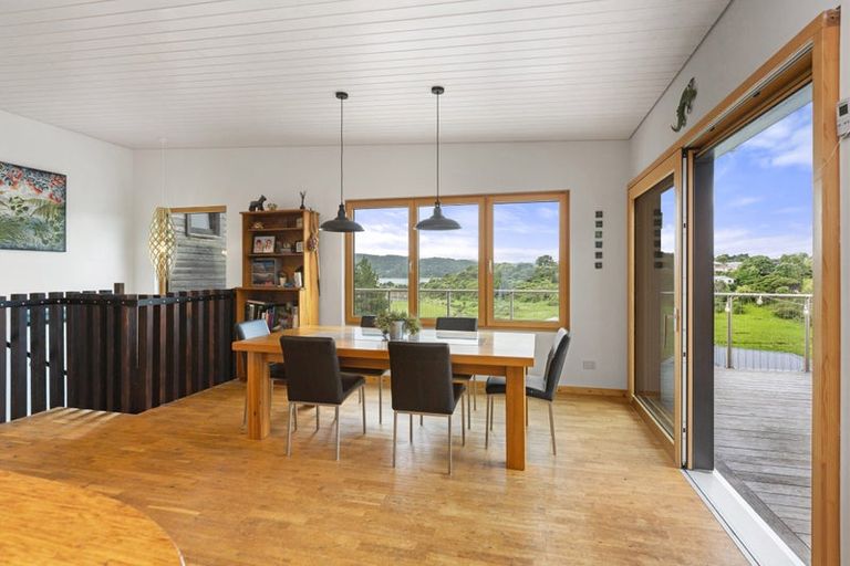 Photo of property in 21 Primrose Street, Raglan, 3225