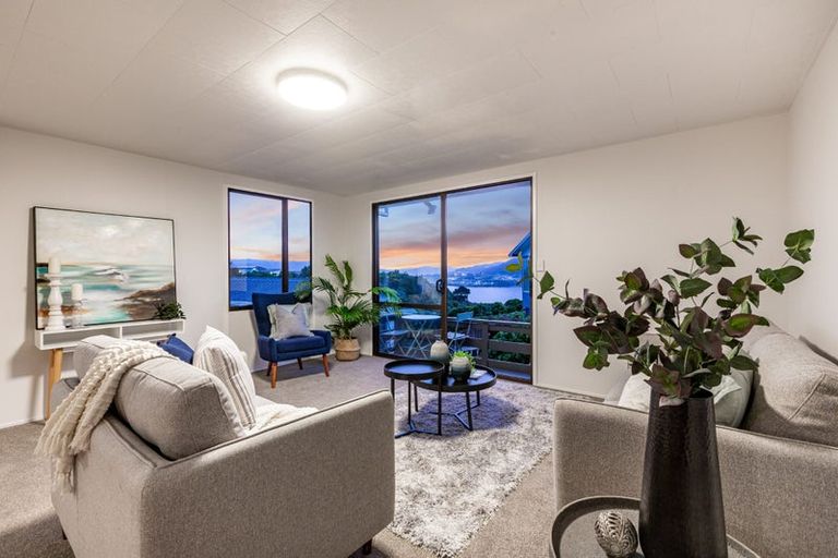 Photo of property in 7 Humphreys Grove, Titahi Bay, Porirua, 5022