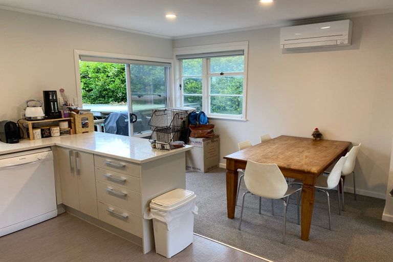 Photo of property in 14 Belmont Terrace, Milford, Auckland, 0620