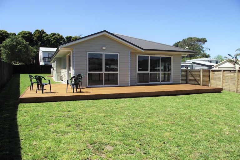 Photo of property in 7 Seafoam Place, Waihi Beach, 3611