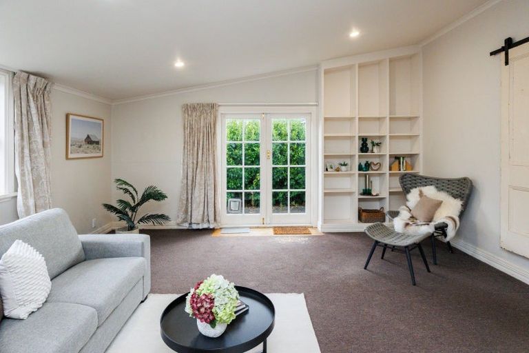 Photo of property in 619a Ferguson Street, Terrace End, Palmerston North, 4410