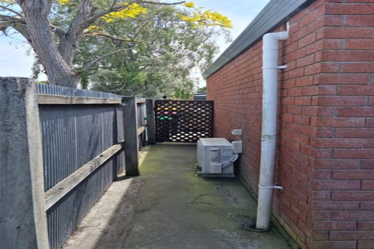 Photo of property in 7 Farm Lane, Parklands, Christchurch, 8083