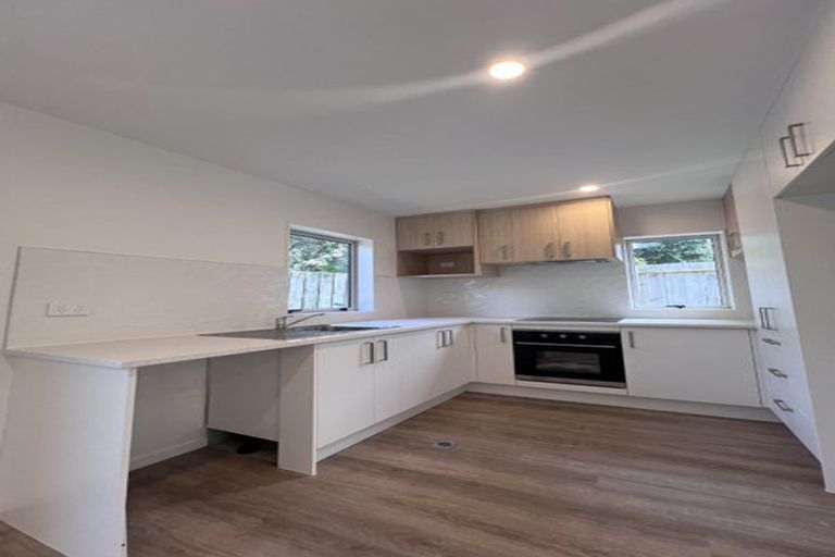 Photo of property in 7 Sheralee Place, Bucklands Beach, Auckland, 2014