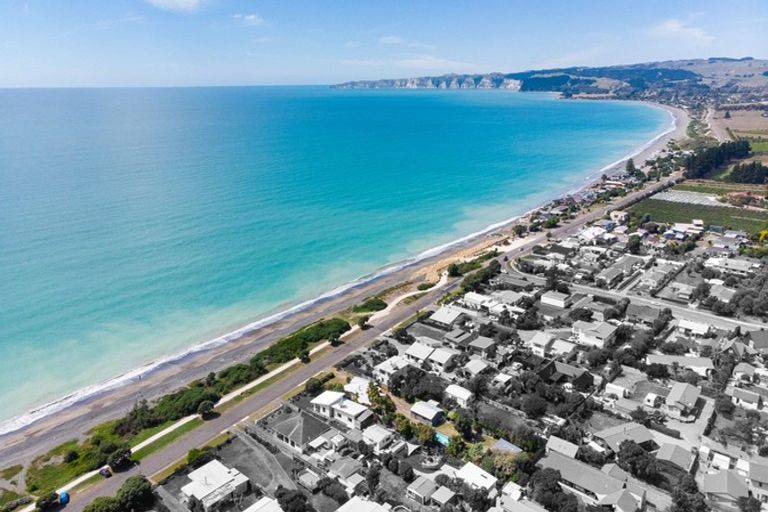 Photo of property in 148 Beach Road, Haumoana, 4102