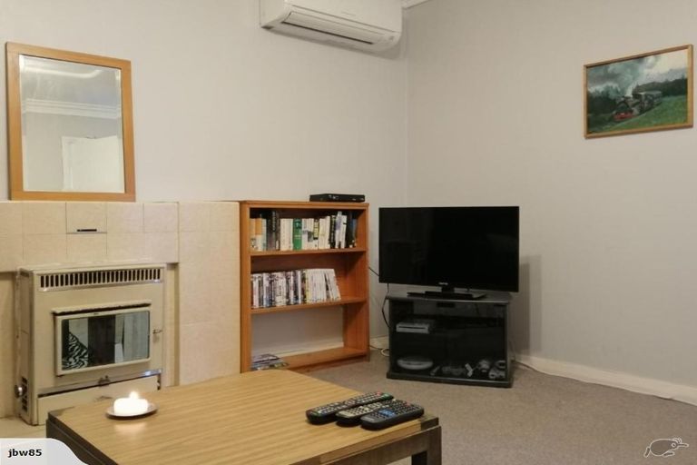 Photo of property in 8 Bone Street, Shiel Hill, Dunedin, 9013