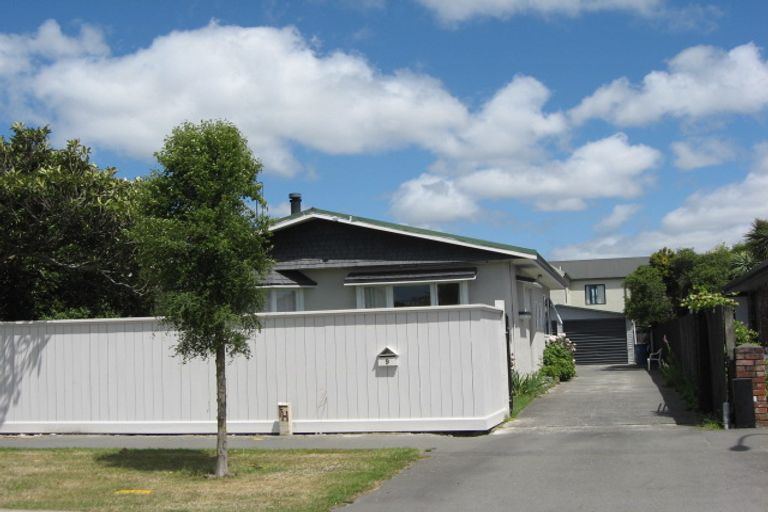 Photo of property in 9 Collins Street, Addington, Christchurch, 8024