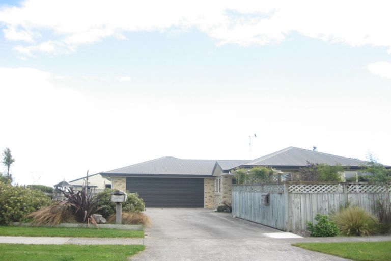 Photo of property in 18 De La Mare Drive, Leamington, Cambridge, 3432