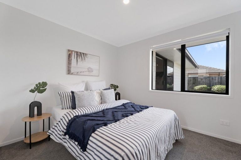 Photo of property in 5 Oka Street, Papamoa Beach, Papamoa, 3118