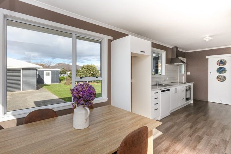 Photo of property in 3 Read Crescent, Clive, 4102