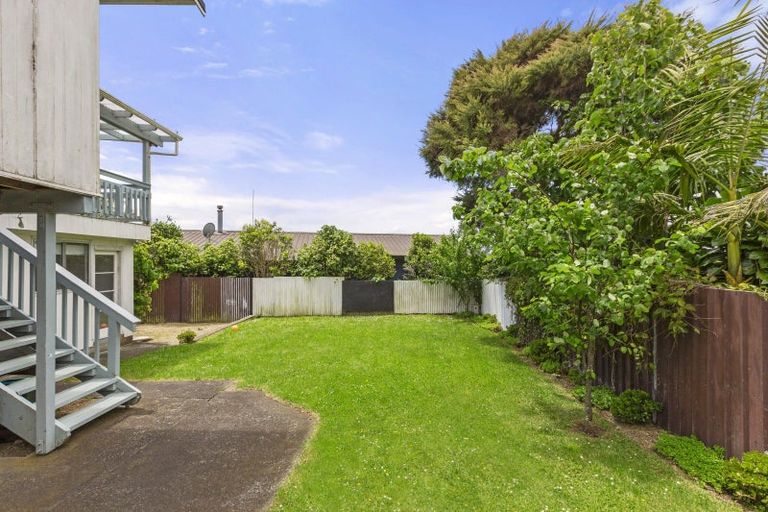 Photo of property in 3 Lorenzen Bay Road, Raglan, 3225