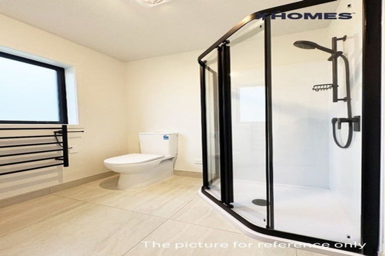 Photo of property in 2 Staverton Crescent, Mangere, Auckland, 2022