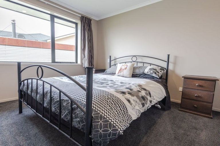 Photo of property in 8 Pukaki Avenue, Ngahere, 7872