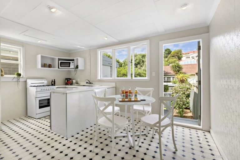 Photo of property in 65 Waitoa Road, Hataitai, Wellington, 6021