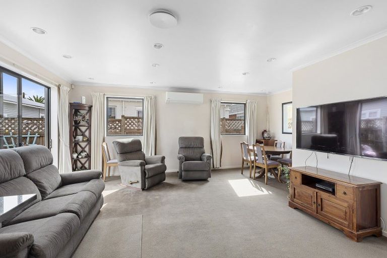 Photo of property in 20a Puriri Street, Miramar, Wellington, 6022