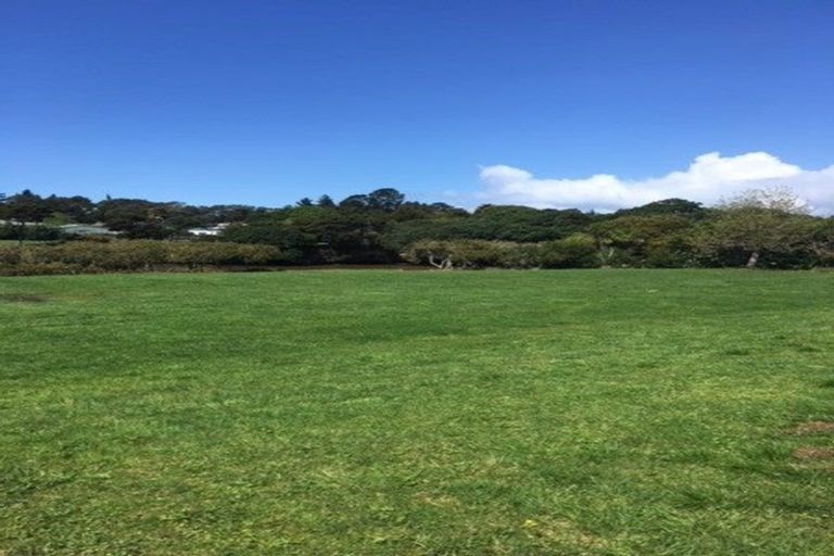 Photo of property in 19 Waikohua Place, Ruakaka, 0116