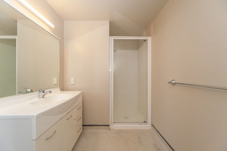 Photo of property in Stafford House, 11/38g The Terrace, Wellington Central, Wellington, 6011