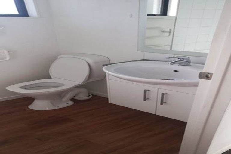 Photo of property in 42 Luanda Drive, Ranui, Auckland, 0612