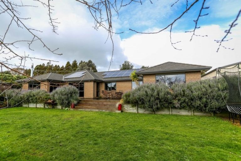 Photo of property in 550 Mangorei Road, Mangorei, New Plymouth, 4371