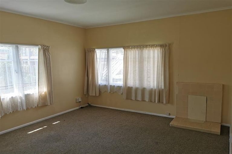 Photo of property in 1/22 Landscape Road, Papatoetoe, Auckland, 2025