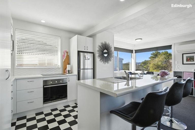 Photo of property in 7 Ettrick Street, Glenross, Dunedin, 9011