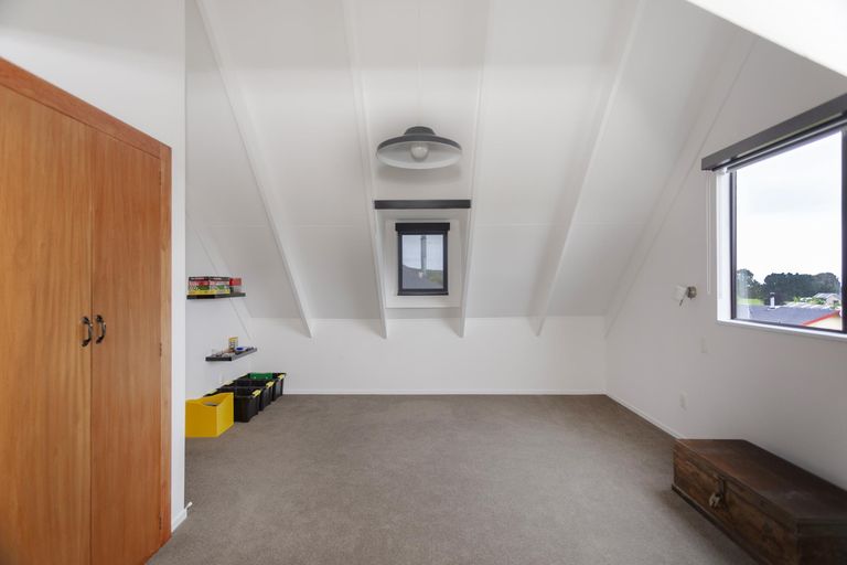 Photo of property in 15 Leven Street, South Hill, Oamaru, 9400