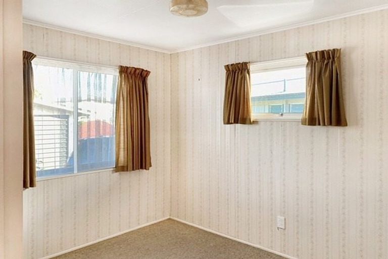 Photo of property in 7 Guildford Street, Tamatea, Napier, 4112