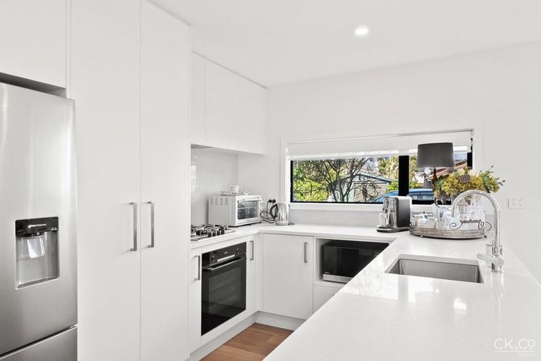 Photo of property in 1/51 Kings Crescent, Hutt Central, Lower Hutt, 5010