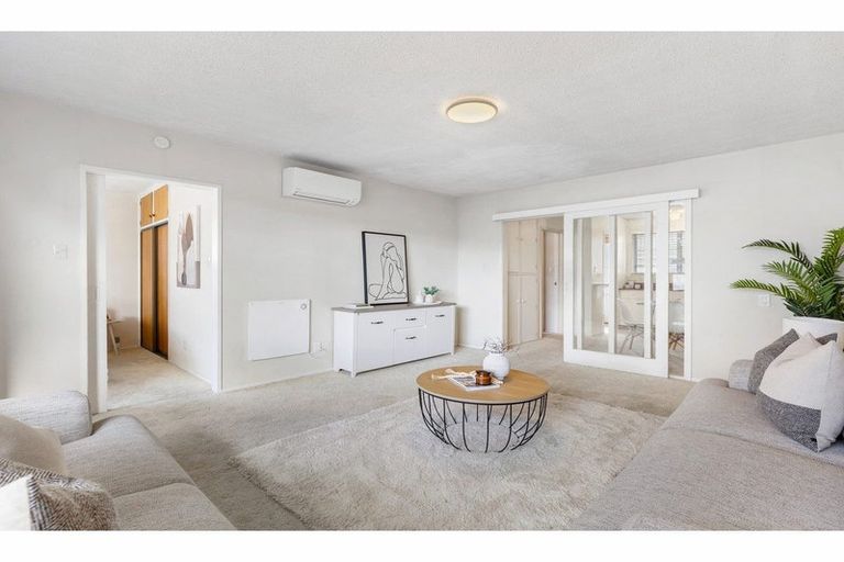 Photo of property in 1/3 Coachman Lane, Opawa, Christchurch, 8023