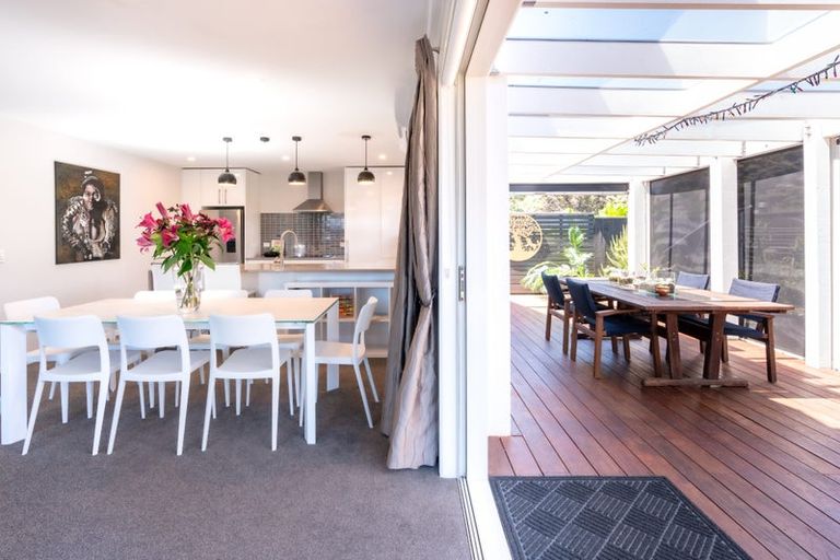 Photo of property in 6 Konini Crescent, Waikanae Beach, Waikanae, 5036