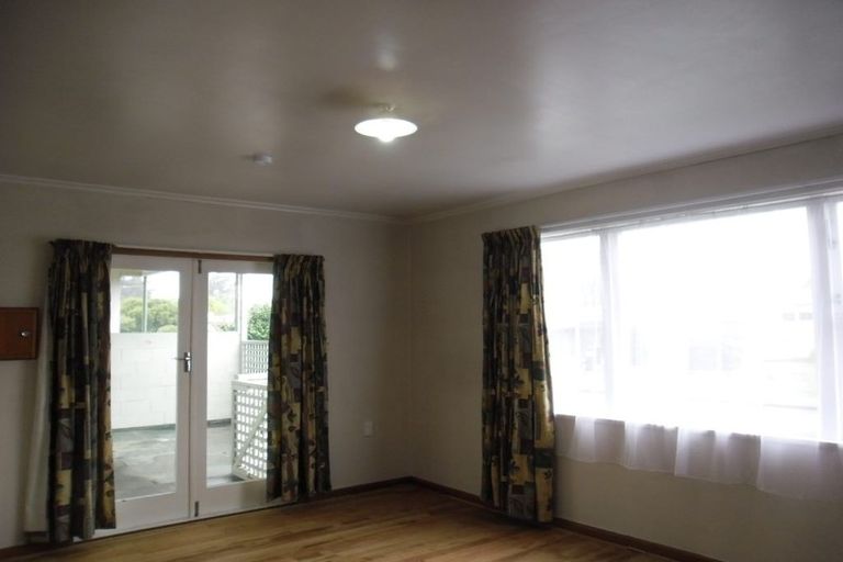 Photo of property in 50 Exeter Crescent, Pirimai, Napier, 4112