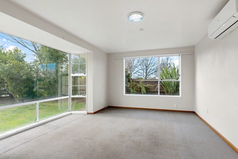 Photo of property in 69 Arran Crescent, Woolston, Christchurch, 8062