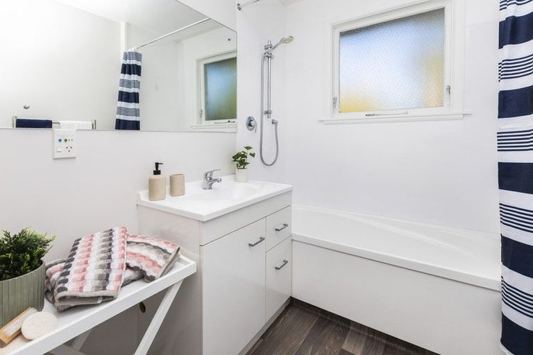 Photo of property in 3/36 Kinloch Street, St Albans, Christchurch, 8014