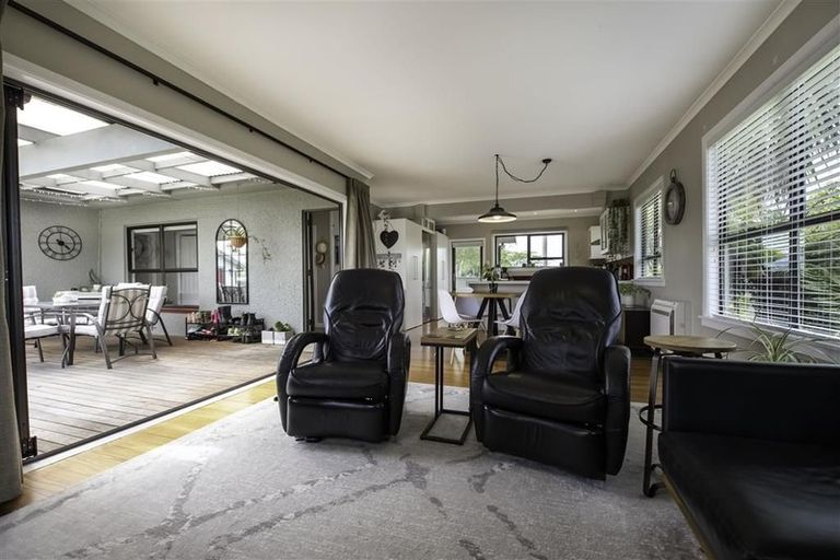 Photo of property in 38 Osier Road, Greenmeadows, Napier, 4112