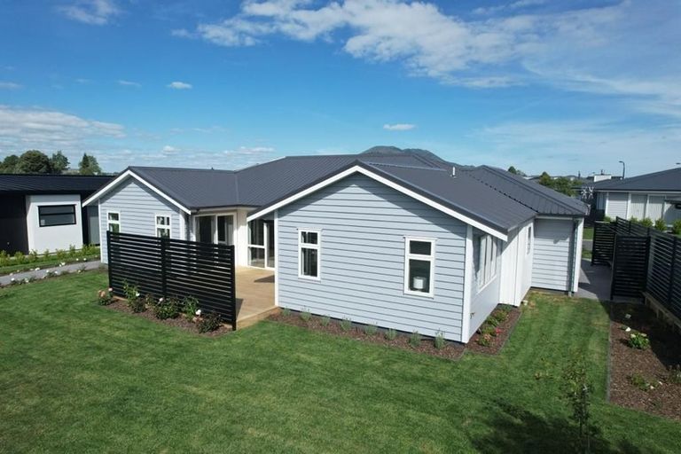 Photo of property in 19 Bastille Court, Rangatira Park, Taupo, 3330