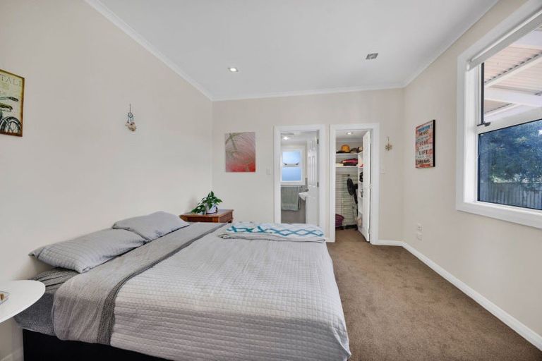 Photo of property in 35 Cordelia Street, Stratford, 4332