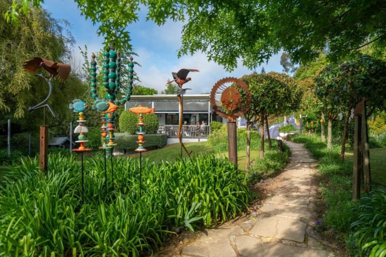 Photo of property in 255 Mapara Road, Acacia Bay, Taupo, 3385