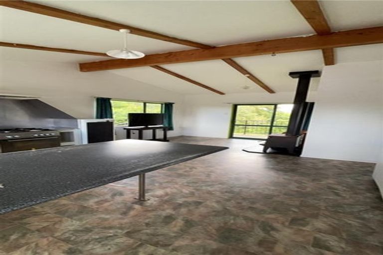 Photo of property in 10 Sunbelt Crescent, Takaka, 7110