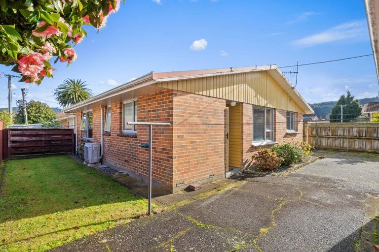 Photo of property in 74b Golders Road, Elderslea, Upper Hutt, 5018
