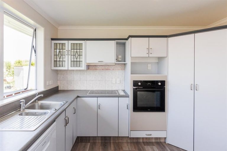 Photo of property in 75 Taumaihi Street, Bulls, 4818