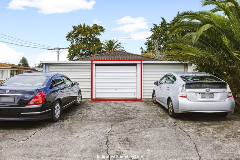Photo of property in 2/6 Hill Road, Papatoetoe, Auckland, 2025
