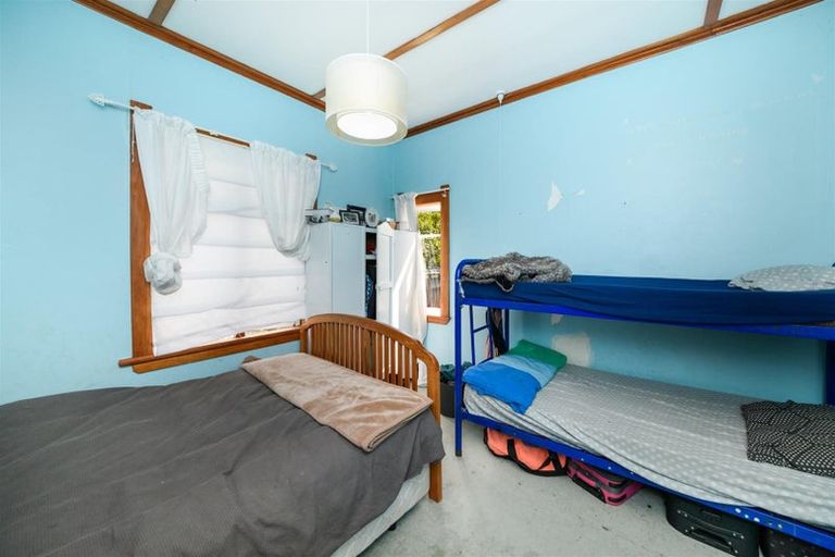 Photo of property in 14 Hunia Street, Marton, 4710