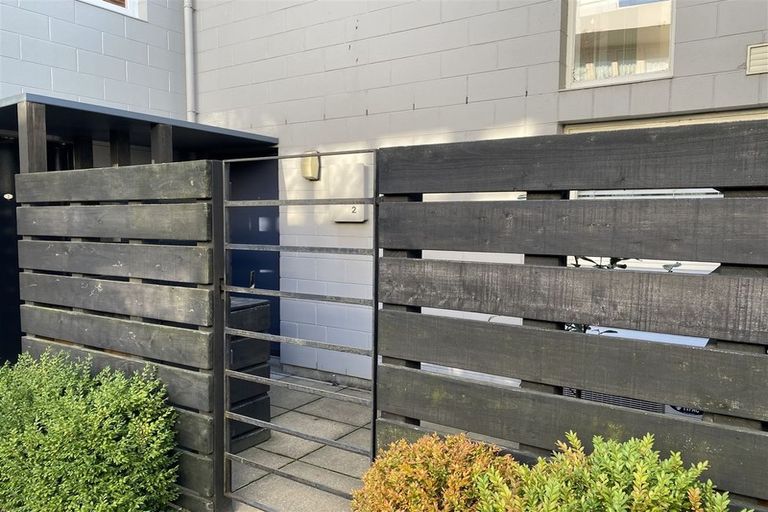 Photo of property in 2/104 Rossall Street, Merivale, Christchurch, 8014