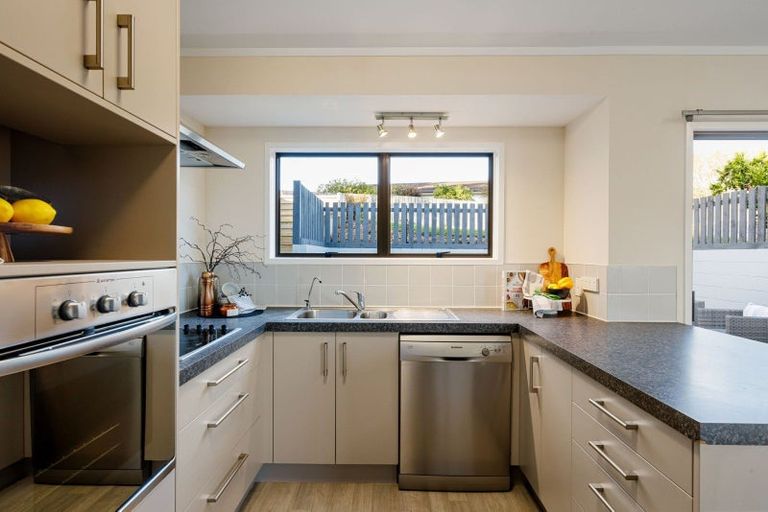 Photo of property in 10 Birch Hill Place, Dinsdale, Hamilton, 3204