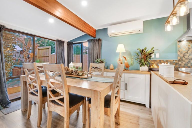 Photo of property in 45 Swann Beach Road, Stanmore Bay, Whangaparaoa, 0932