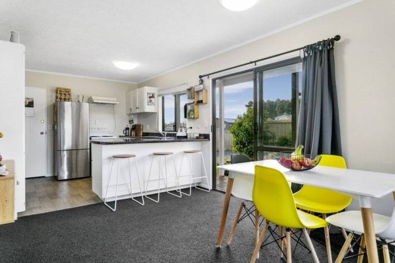 Photo of property in 2/52 Arthur Crescent, Hilltop, Taupo, 3330