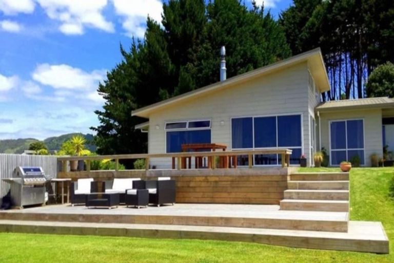 Photo of property in 75 Blue Horizon Road, Whangarei Heads, Whangarei, 0174